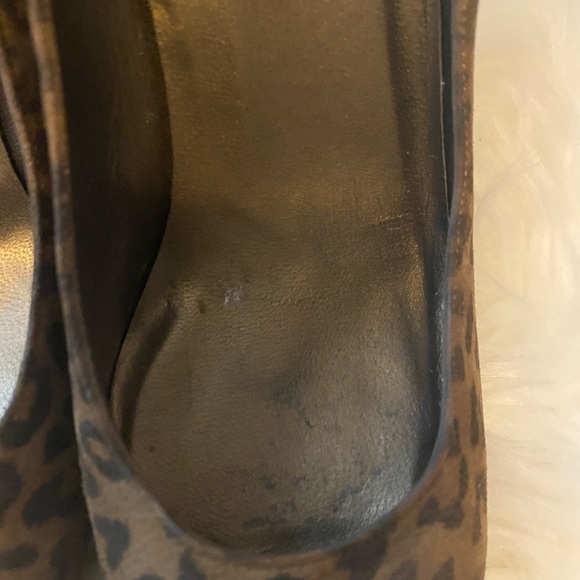 Stuart Weitzman leopard pumps - Picture 6 of 9